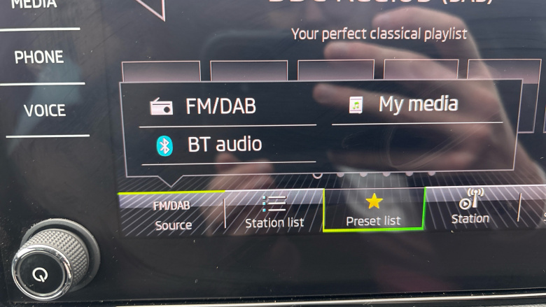 Skoda Karoq 1.0 TSI 110 SE 5dr Petrol Estate